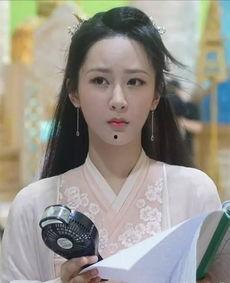 杨紫要拍啥剧最新爆料,神秘角色引期待，精彩剧情即将揭晓  第2张